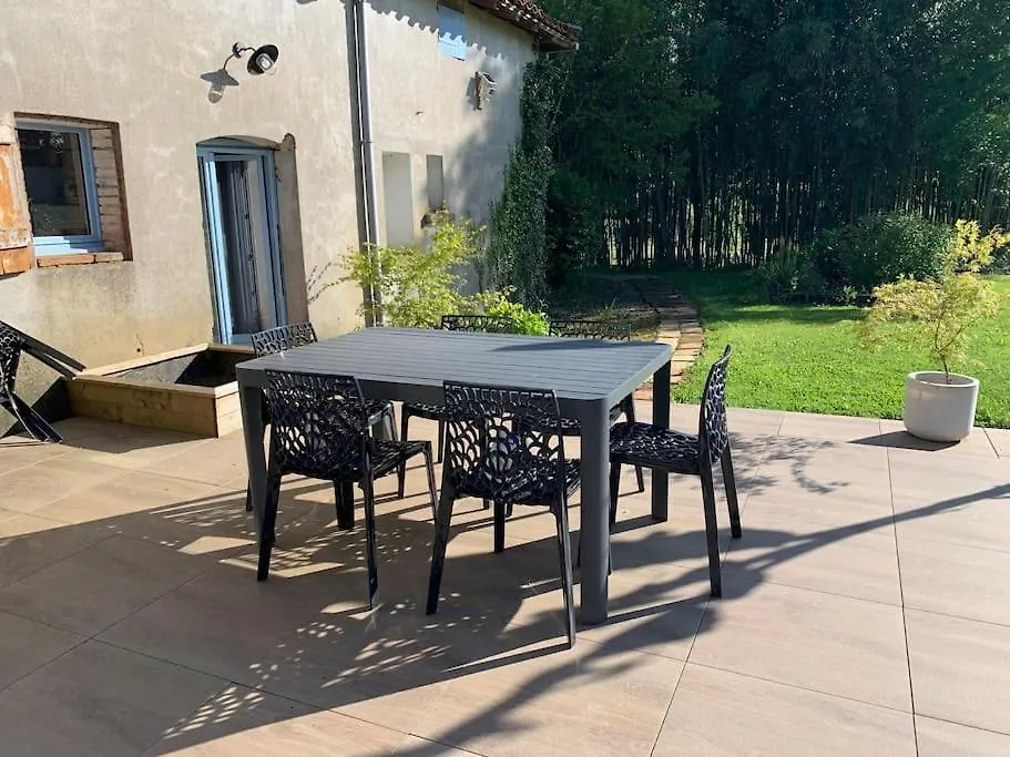 Holiday home Logis Groly Gite Avec Spa En Campagne Proche Montauban Genebrieres