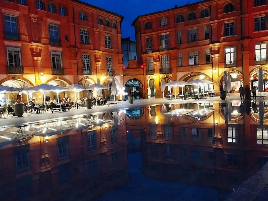 Holiday home Logis Groly Gite Avec Spa En Campagne Proche Montauban Genebrieres France